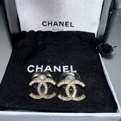 chanel boucle d'oreilles|authentic chanel earrings cc.